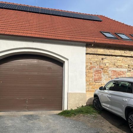 Ubytovani 1Kk Ve Zlonicich Slaný Kültér fotó